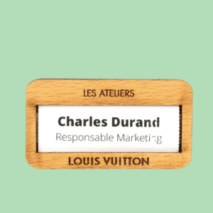 Badge en bois